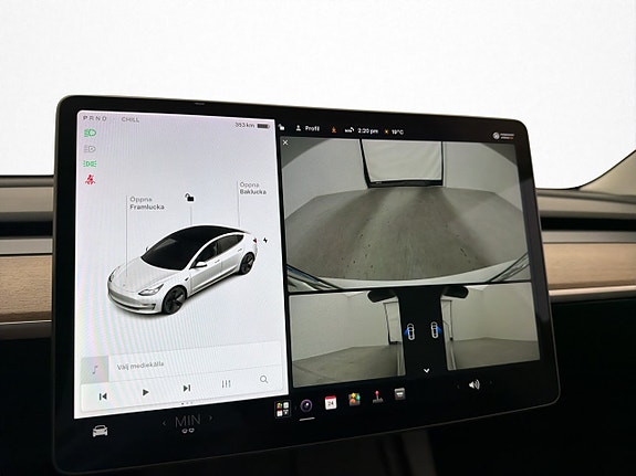 Tesla Model 3 17 of 30