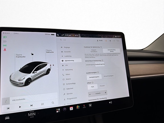 Tesla Model 3 22 of 30
