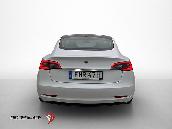 Tesla Model 3 7 of 30