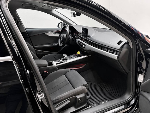 Audi A4 9 of 9