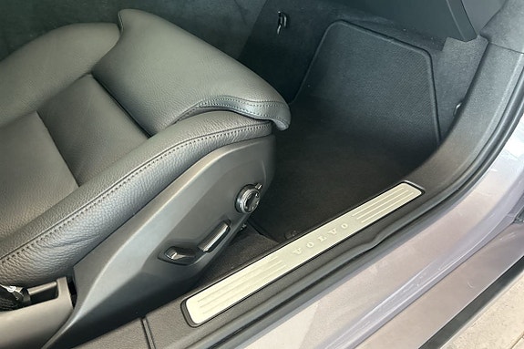 Volvo V60 11 of 30