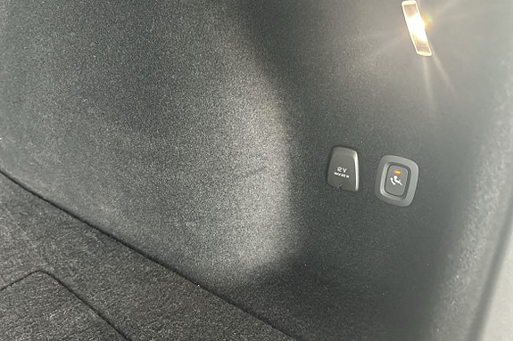 Volvo V60 15 of 30