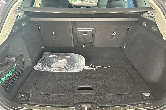Volvo V60 14 of 30