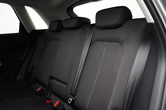 Audi Q3 8 of 25