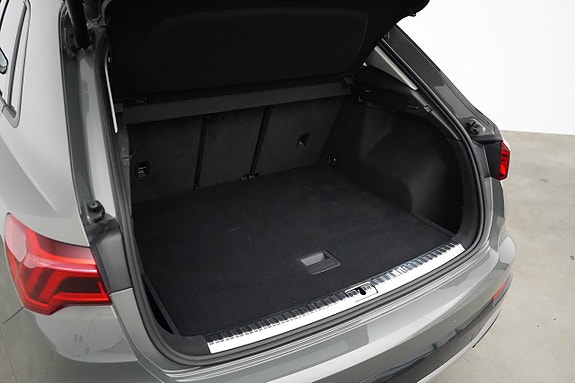 Audi Q3 20 of 25