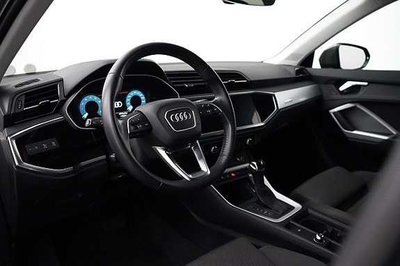 Audi Q3 5 of 25
