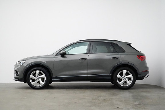 Audi Q3 3 of 25