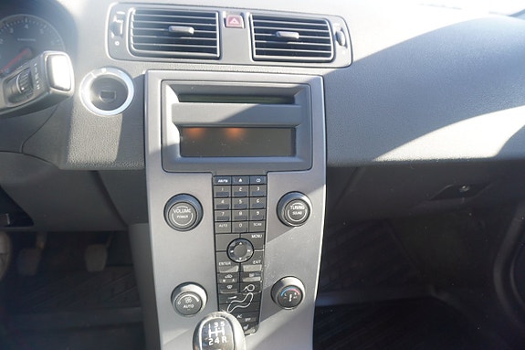 Volvo V50 12 of 13