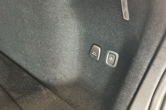 Volvo V60 15 of 27