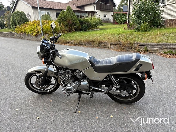 Suzuki GSX 1100 E 3 of 11