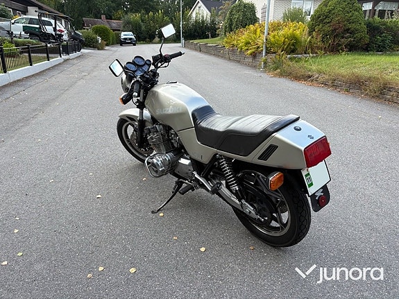Suzuki GSX 1100 E 4 of 11