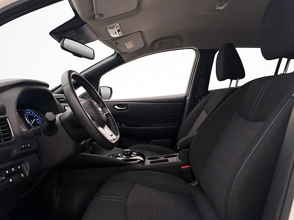 Nissan Leaf 12 of 30