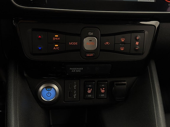 Nissan Leaf 22 of 30