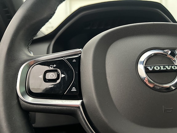 Volvo XC90 22 of 30