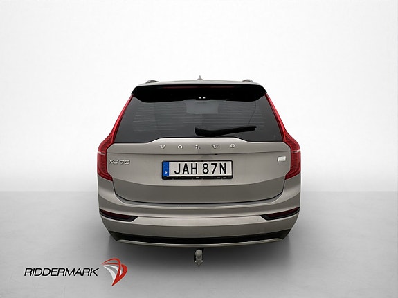 Volvo XC90 5 of 30