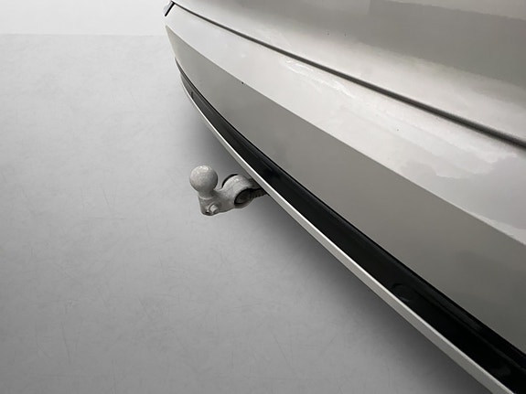 Volvo XC90 9 of 30