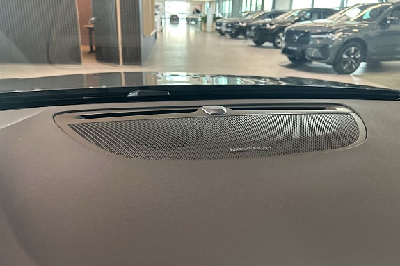 Volvo V60 24 of 30