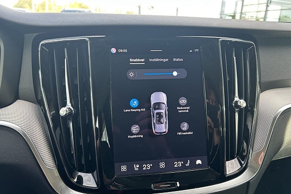 Volvo V60 30 of 30