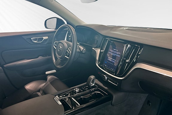 Volvo V60 10 of 30