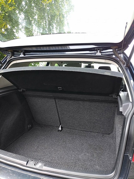 Volkswagen Golf V 9 of 10