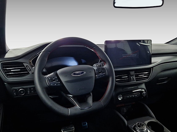 Ford Kuga 7 of 19