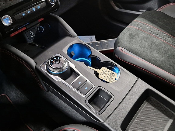 Ford Kuga 12 of 19