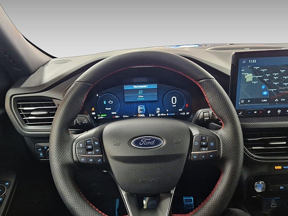 Ford Kuga 8 of 19