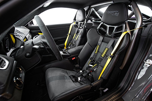 Porsche 718 Cayman GT4 RS 14 of 30