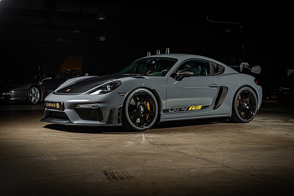 Porsche 718 Cayman GT4 RS 2 of 30