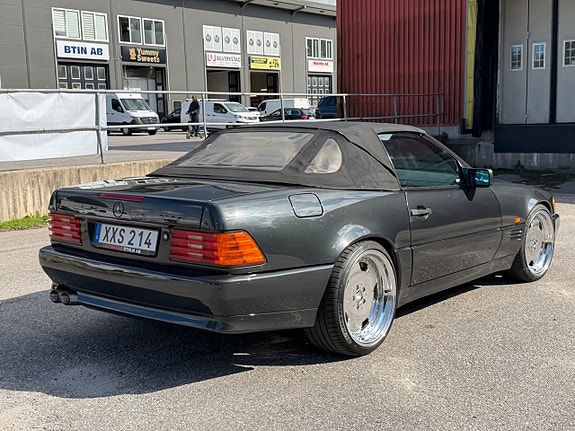 Mercedes-Benz 300 SL 25 of 25
