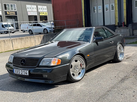 Mercedes-Benz 300 SL 20 of 25