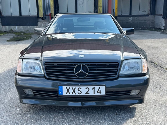 Mercedes-Benz 300 SL 19 of 25