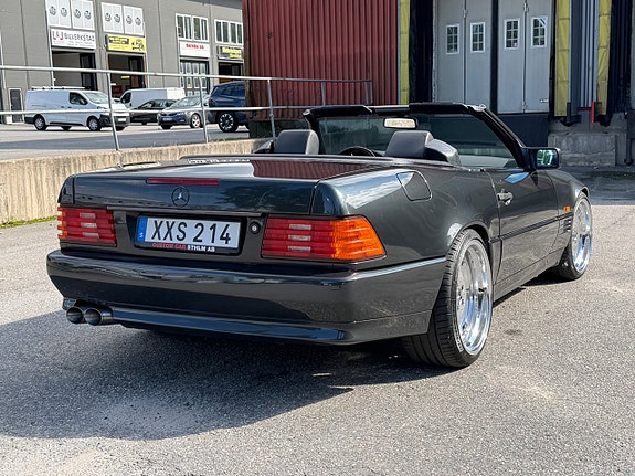 Mercedes-Benz 300 SL 10 of 25