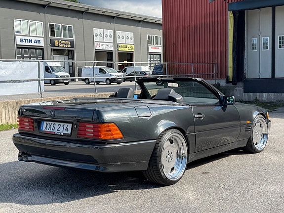 Mercedes-Benz 300 SL 11 of 25