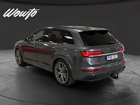 Audi Q7 6 of 21
