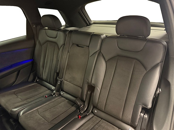 Audi Q7 11 of 21