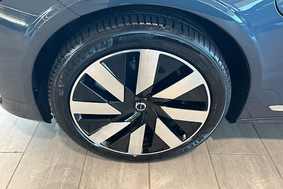 Volvo V90 12 of 25