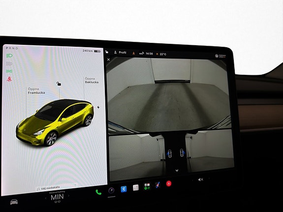 Tesla Model Y 16 of 28
