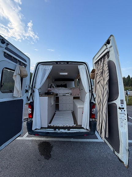 Renault Master 12 of 15