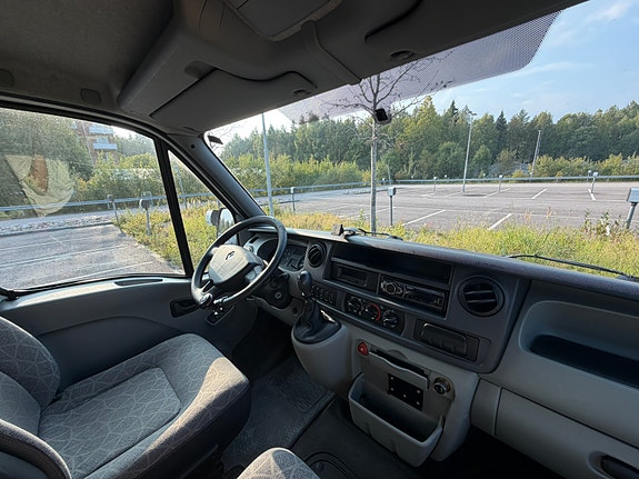 Renault Master 7 of 15