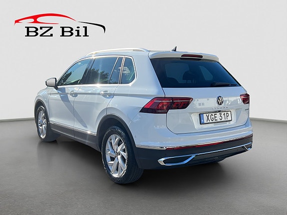 Volkswagen Tiguan 3 of 23