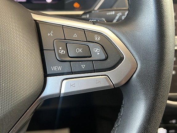 Volkswagen Tiguan 14 of 23