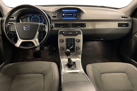 Volvo XC70 13 of 23