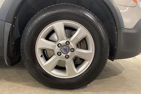 Volvo XC70 5 of 23