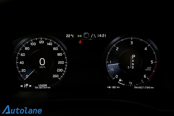 Volvo XC60 15 of 25