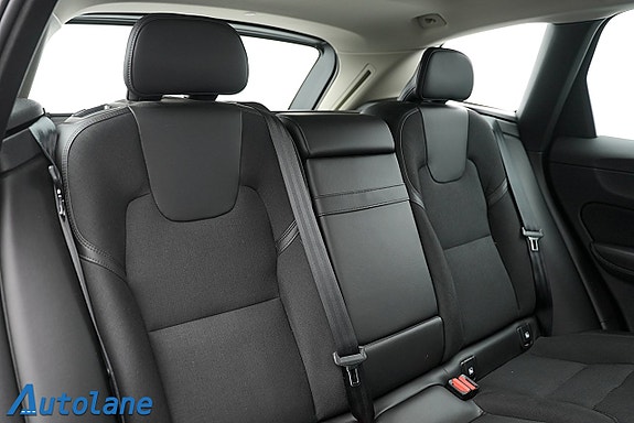 Volvo XC60 19 of 25