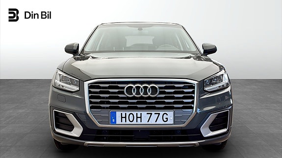 Audi Q2 4 of 12