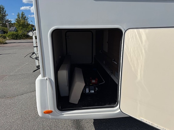 RIMOR Sweden Edition 1 | B-kort | 5 bältade | Långbäddar | Solpanel | Taksäng 23 of 24