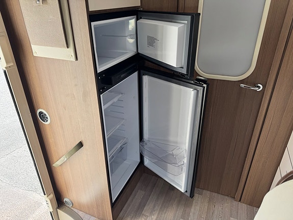 RIMOR Sweden Edition 1 | B-kort | 5 bältade | Långbäddar | Solpanel | Taksäng 17 of 24