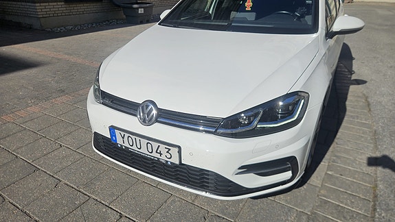 Volkswagen Golf VII 3 of 14